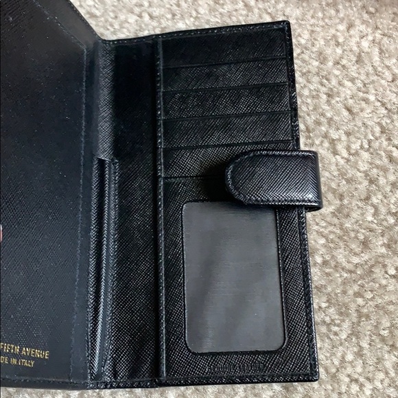 Black Leather Saks Fifth Avenue Credit Card Case - Picture 4 of 4